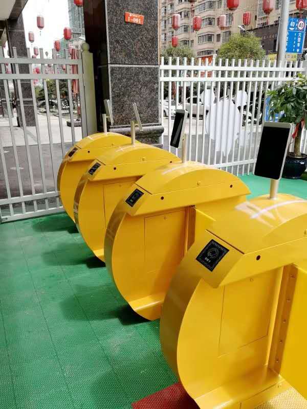 幼兒園人臉識(shí)別閘機(jī)