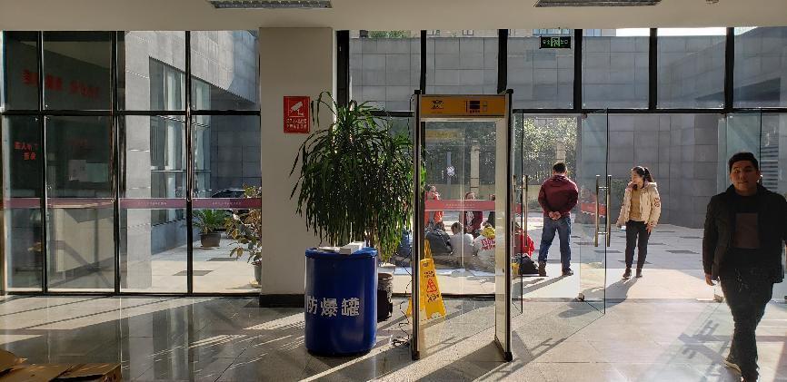 公共场所安检门