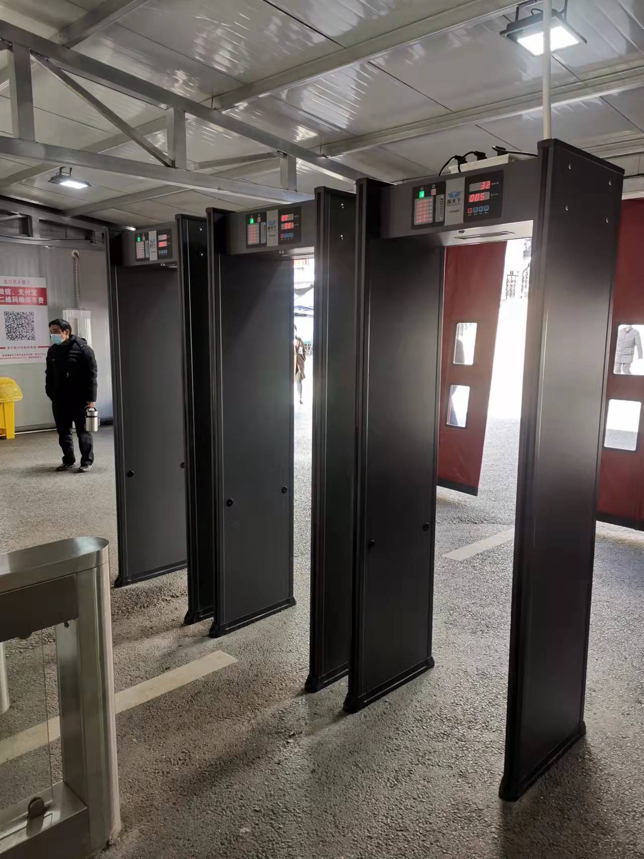 醫院違禁品探測門